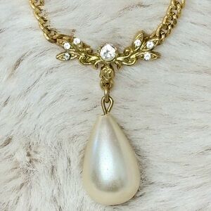 1928 Vintage Pearl Pendant Necklavce with Crystal Rhinestones